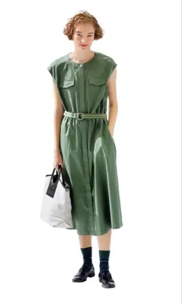 McGREGOR 슬리브리스 원피스 올리브 그린