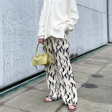 [새상품급] 밑단 기장 수선 완료 스터링 루어 이지 플레어 팬츠