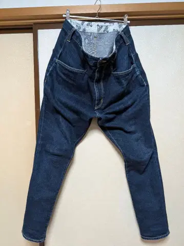 BEN DAVIS PROJECT LINE HEY GIRL 데님 팬츠