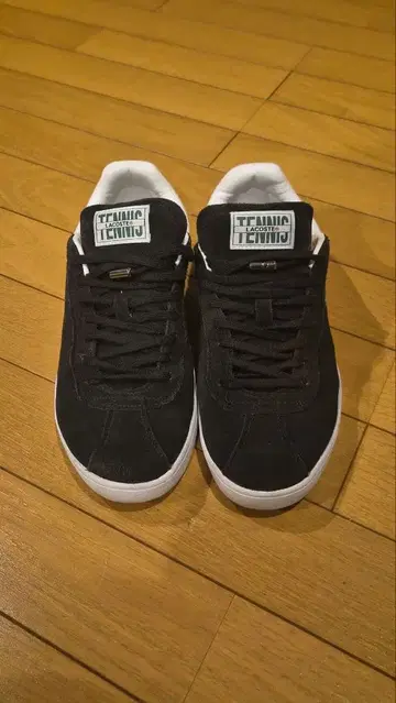 Lacoste 스웨이드 스니커즈 블랙/화이트