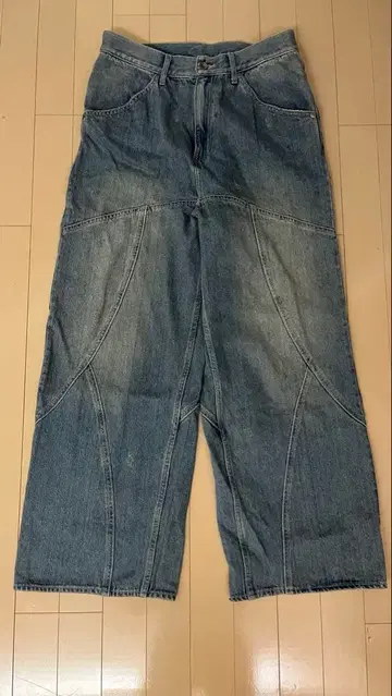 FUTURE ARCHIVE BEAMS baggy denim