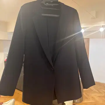 FRAY I.D 블랙 테일러드 자켓