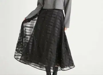 CELFORD 펄 장식 쉬폰 스커트