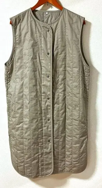 무인양품 롱베스트 라이트 베이지 L 사이즈