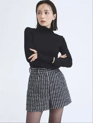 완판템 아뉴앙스 트위드 숏팬츠