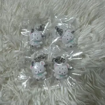 산리오 포근포근 스노우 메지루시 액세서리 포차코 4개 세트