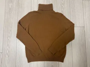 유니클로 캐시미어 100% 터틀넥 스웨터 브라운 긴팔 L 여성용