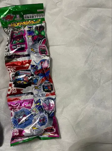 DX 레전드 라이더 고치조 세트 02