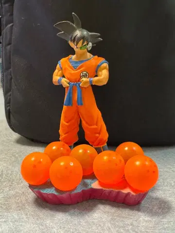 드래곤볼 캡슐 [돌아온 프리저 편] 그는 내가 아니야 기뉴