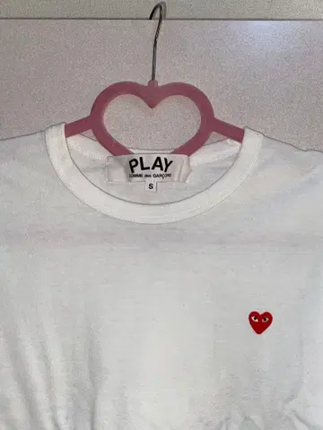 PLAY 하트 자수 긴팔 T셔츠 S