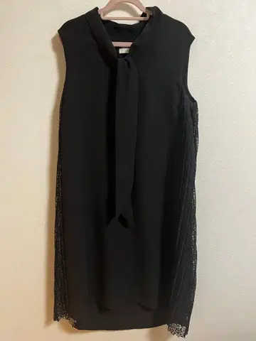 aveniretoile 블랙 슬리브리스 원피스