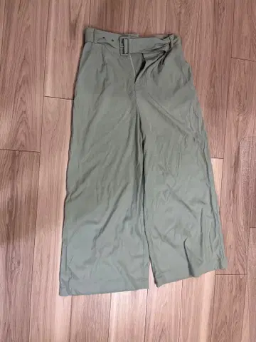 BEAMS HEART 그린 와이드 팬츠 벨트 포함