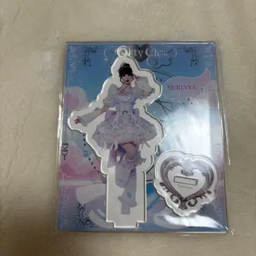 유리냐 아크릴 스탠드(PrettyChuu)