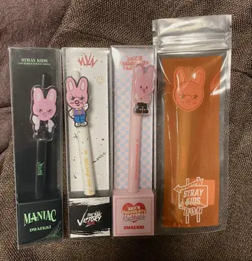 STRAY KIDS DWAEKKI 역대 펜 세트 4개