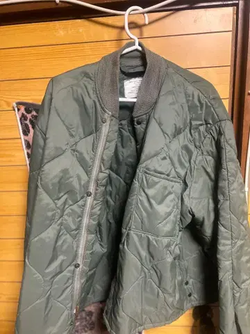 cwu-9p 퀼팅 자켓