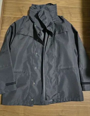 A.P.C. 블랙 자켓