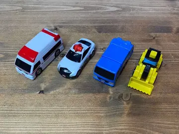 처음 만나는 토미카 4대 세트 토미카 미니카 4점 세트