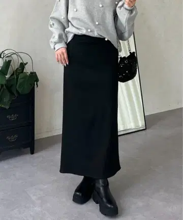 허리 드로스트 컷 리브 내로우 스커트 [ prose verse ]