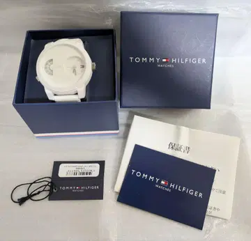 시착만 한 상품 타미힐피거 손목시계 화이트 아날로그 부속물 있음