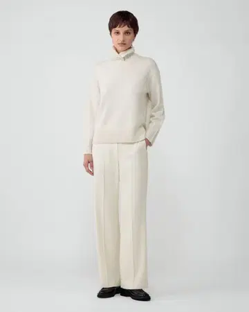 미사용 택 포함 theory luxe 에크루 와이드 팬츠 사이즈 38