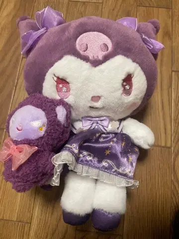 보라색 봉제 인형 세트