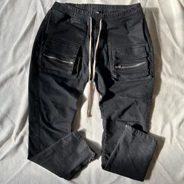 Danke Schon. 블랙 워크 팬츠 32