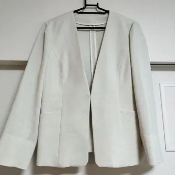 화이트 노카라 수트 (상하의)