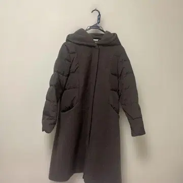 다크 브라운 후드 부착 롱 코트