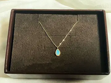 agete 오팔 목걸이