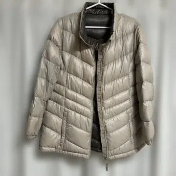 베이지 퀼팅 다운 자켓
