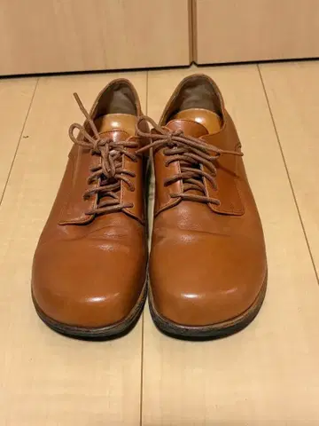 Birkenstok 브라운 가죽 신발