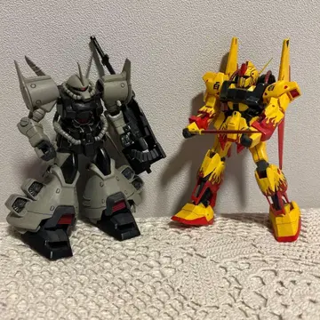 HG(하이그레이드) 로봇 모델 2체 세트 완성품