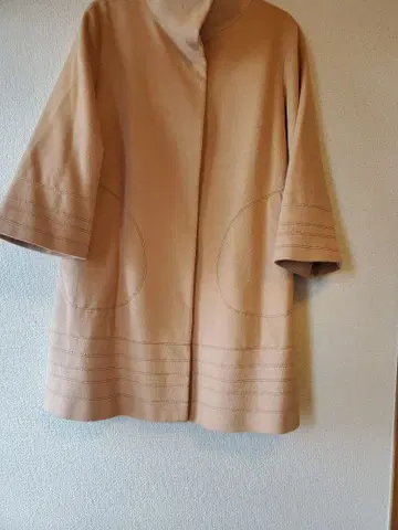 FRAGILE 베이지 스탠드 카라 코트 38