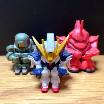 기다림 건담의 경우 건담 샤아 리 오 피규어 3체 세트