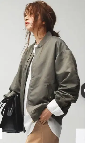 카키 MA-1 자켓 F 사이즈