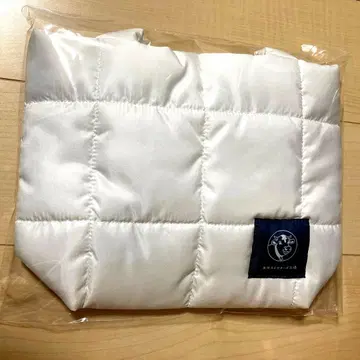 미사용 새상품 도쿄 밀크 공장 백 화이트