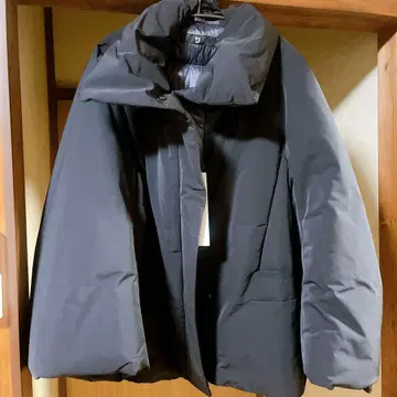 UNIQLO+J 하이브리드 다운 자켓 새상품 블랙 L 사이즈