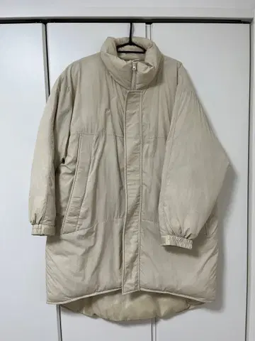 ANGIE 베이지 오버 사이즈 다운 자켓