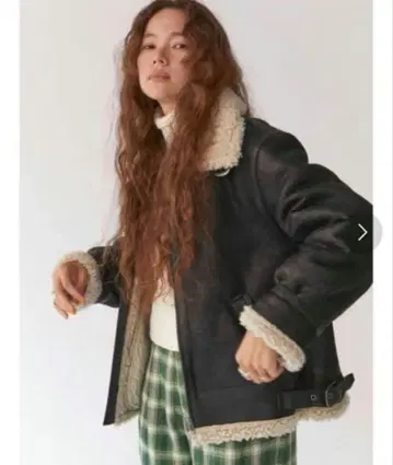 Ungrid 페이크 무스탕 보아 자켓 S