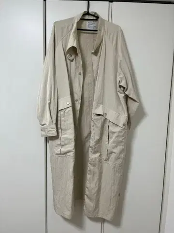 베이플로우 베이지 롱 코트 F