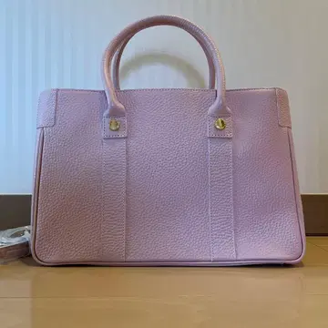 새상품급 정가 5만 엔! 사만다 타바사 핑크 백