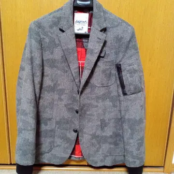 데시구알 트위드 자켓 카모플라쥬