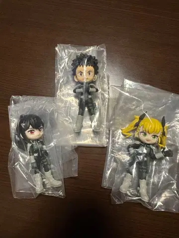 괴수 8호 피규어 3개 세트