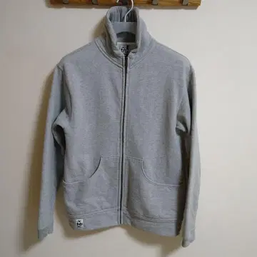 CHUMS 그레이 집업