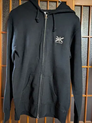 엘리펀트 카시마시 블랙 후드티 L 사이즈