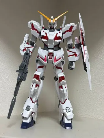 HG 1/144 유니콘 건담 디스트로이 모드