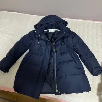 [ index ] KAWADA 다운 드로스트 미들 코트