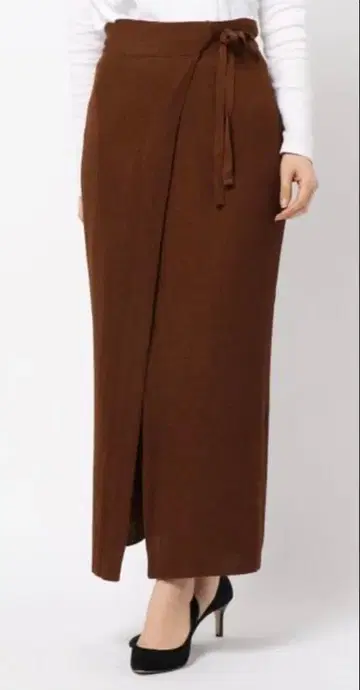 TAN 탄 소프트 샤이니 랩스커트