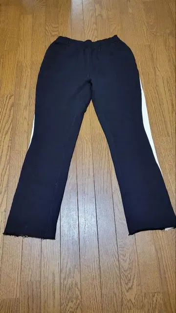 ATRCTR 맨투맨 팬츠 사이드 스트라이프