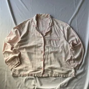 레어 00s 파자마 셔츠 그런지 Y2K 헤이세이 인기 구제 의류